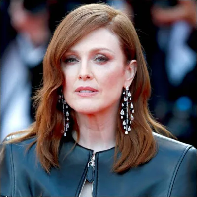 Cette actrice américaine a joué dans "The Big Lebowski", "The Hours", "Loin du paradis" : elle se prénomme ...