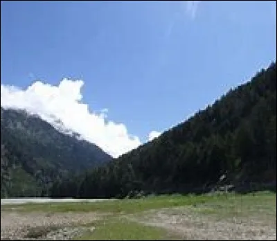 Je suis la première des 26. Sans moi Paris serait pris. Je suis :