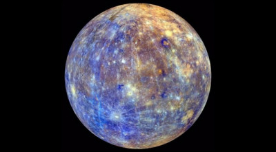 Combien de satellites naturels, la planète Mercure possède-t-elle ?