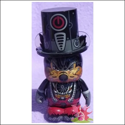 Lui, il ne manque pas d'air !