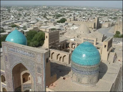 Bravo ! Quel est le nom de ce centre historique ouzbek ?