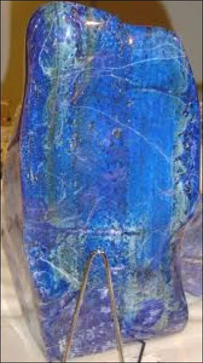 Dans quelle région du monde le lapis-lazuli était-il utilisé, à la fin de la période d'Obeïd ?
