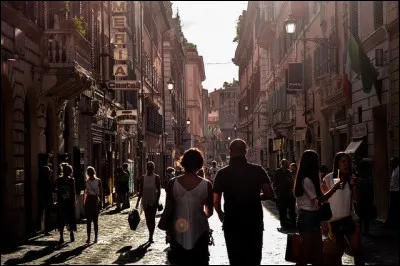 Les pays d'Europe centrale et orientale attirent des touristes du monde entier de par leur diversit&eacute; culturelle et historique. Mais quel pays est le plus visit&eacute; au monde (2017 : 89,6 millions de visiteurs) ?