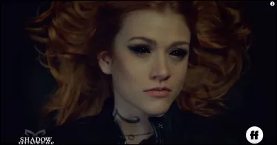 Quel évènement va attirer Clary du côté obscur ?