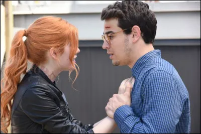 Par qui s'est fait capturer Simon ?