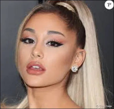 Quel âge a-t-elle ?