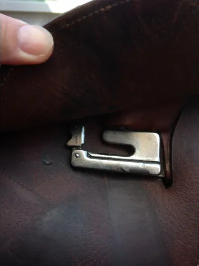 Comment s'appelle cette partie de la selle ?