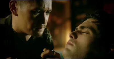 Pourquoi Alec est-il en danger de mort ?