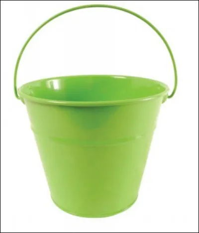 Je sers &agrave; transporter de l'eau ou autre chose.