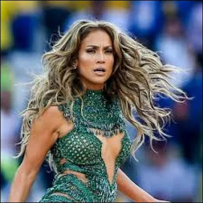 Qui est cette chanteuse ?