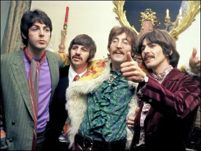 Compléter la déclaration de John Lennon : ''Nous sommes plus populaires que...''