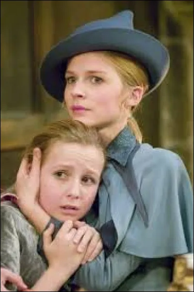 Comment s'appelle la petite sur de Fleur Delacour ?