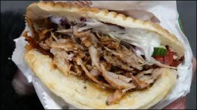 La plupart des Parisiens appellent cela un döner.