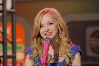 Quel est le titre de la chanson du générique de "Liv et Maddie" ?