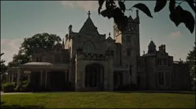 Quel est le nom des livres ayant bâti Stonewall Prep ?