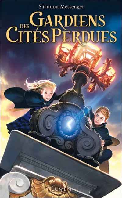 Tome 1 : qui est une vraie peste au début du livre, pour finir amie avec Sophie à la fin ?