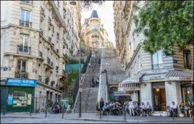 Quel quartier de Paris est connu pour &ecirc;tre celui des artistes ?