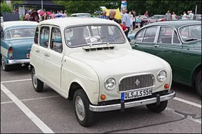 Cette Renault 4 a été souvent nommée la...