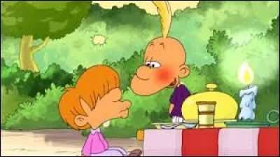 Dans la bande dessinée "Titeuf", la fille surnommée "Ze t'aime" a pour prénom Sarah.