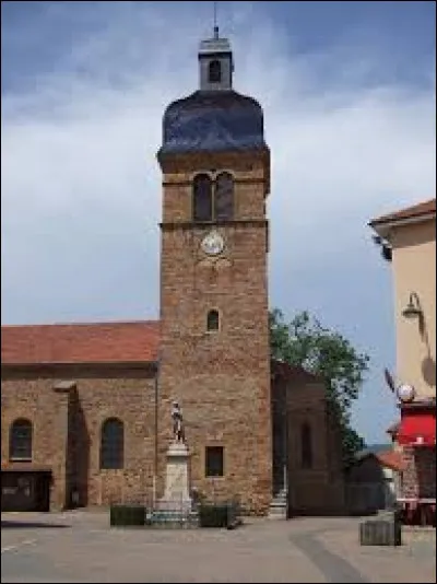Commune d'Auvergne-Rhône-Alpes, dans l'agglomération Roannaise, Coutouvre se situe dans le département ...