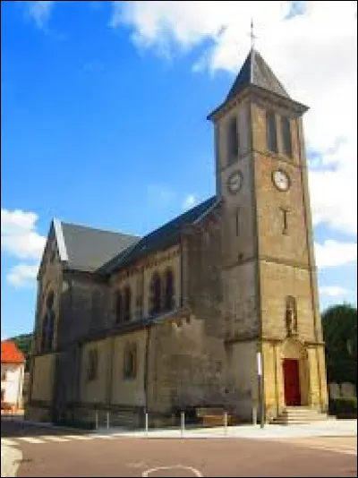 Vous avez sur cette image l'église Saint-Pierre de Dalem. Commune Mosellane, elle se situe dans l'ex région ...