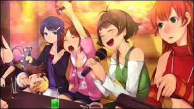 Combien y a-t-il de chanteurs en tout ?