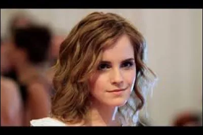 Sait-elle parler français ?