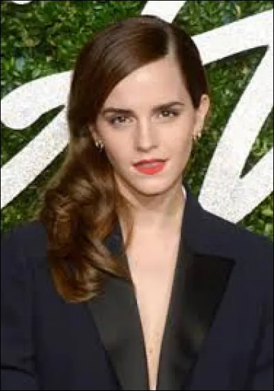 De quel signe astrologique est-elle ?