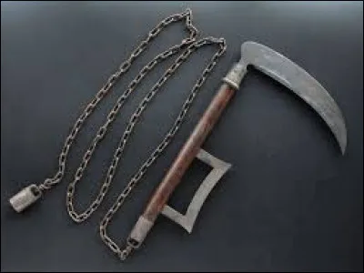 Donnez-moi le nom de cette arme blanche développée au Japon au XII e siècle !