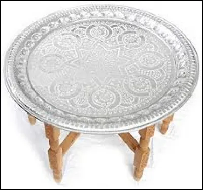 Ceci est une jolie table...