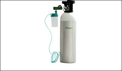 Mais aussi trois usines pour alimenter nos propres bouteilles...