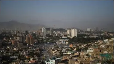 Renaud me cite dans une de ses chansons.