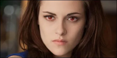 Dans le 5ème volet, quel animal Bella boit-elle ?