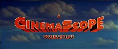 Qui a inventé le cinemascope en 1926 ?
