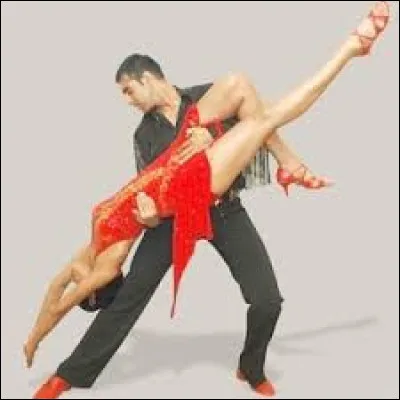 Admirez cette danse et dites-moi si elle est orientale ou non ?