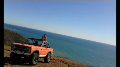 "La Vie est belle" est un film interprété par Jean-Marc Thibault.