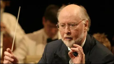 Ce compositeur am&eacute;ricain, connu pour ses musiques des films "les Dents de la mer", "E.T. l'extra-terrestre", "Indiana Jones", et de la saga "Star Wars", se pr&eacute;nomme ...