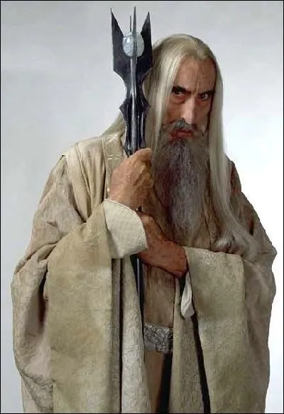 Il est le fidle serviteur de Sauron, il est le chef du Conseil Blanc :