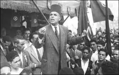 Qui est cet écrivain tunisien, opposant à Bourguiba et à son régime, qui fut lourdement condamné en mars 1968 à cause de ses activités politiques au sein du mouvement Perspectives tunisiennes, avant d'être libéré en 1979 ?