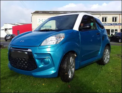 Pour posséder une voiture sans permis, il faut avoir au moins 16 ans.