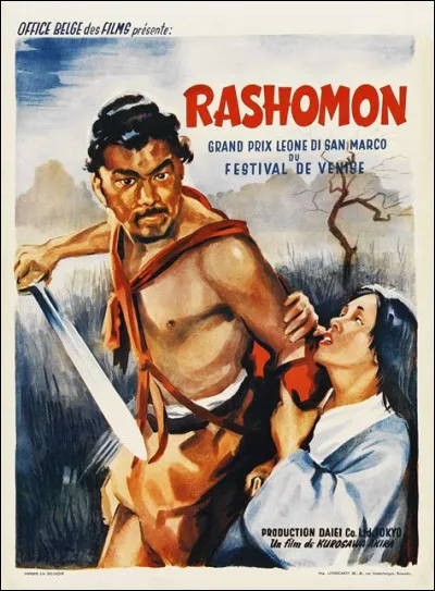 Kurosawa Akira utilise la liberté d'expression que les États-Unis leur accorde, après avoir été contraint à faire des films de propagande, pour traiter de quelle question dans son film "Rashômon" sorti en 1950 ?