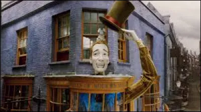 Comment s'appelle le magasin de farces et attrapes de Fred et George ?