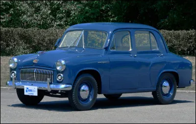 Dans les années 1950, les voitures japonaises n'ont pas encore conquis le monde. Mais ce n'est pas pour ça qu'elles n'existent pas encore. Quelle est cette voiture ?