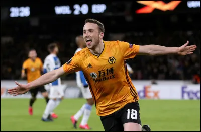 Quel joueur a marqué 3 buts contre le Besiktas et le RCD Espanyol en Europa League ?