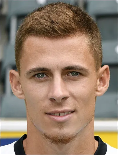 Qui est ce footballeur ?