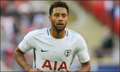 Qui est ce footballeur ?