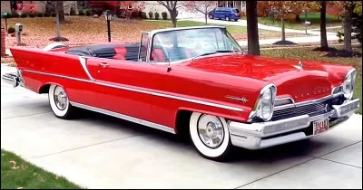 Cette belle américaine a séduit les acheteurs avec ses lignes rendues aériennes par une décoration sobre et contenue. Quel est ce modèle ?