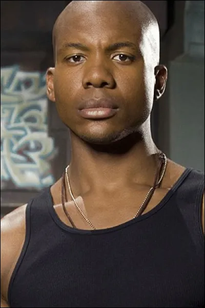 Quel est le pouvoir de D.L Hawkins  ?