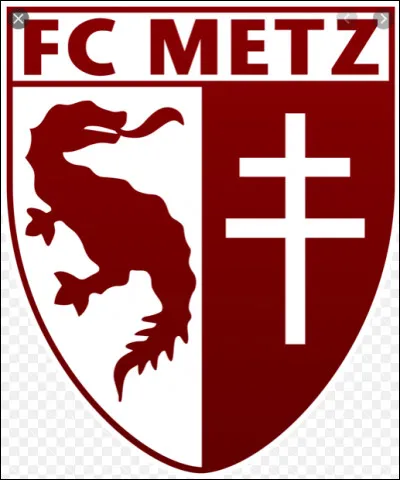 Quel est le maillot domicile du FC Metz ?