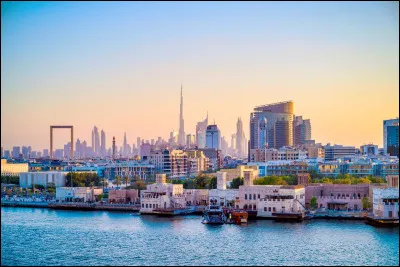 Lequel de ces pays a une ville du nom de Duba&iuml; ?